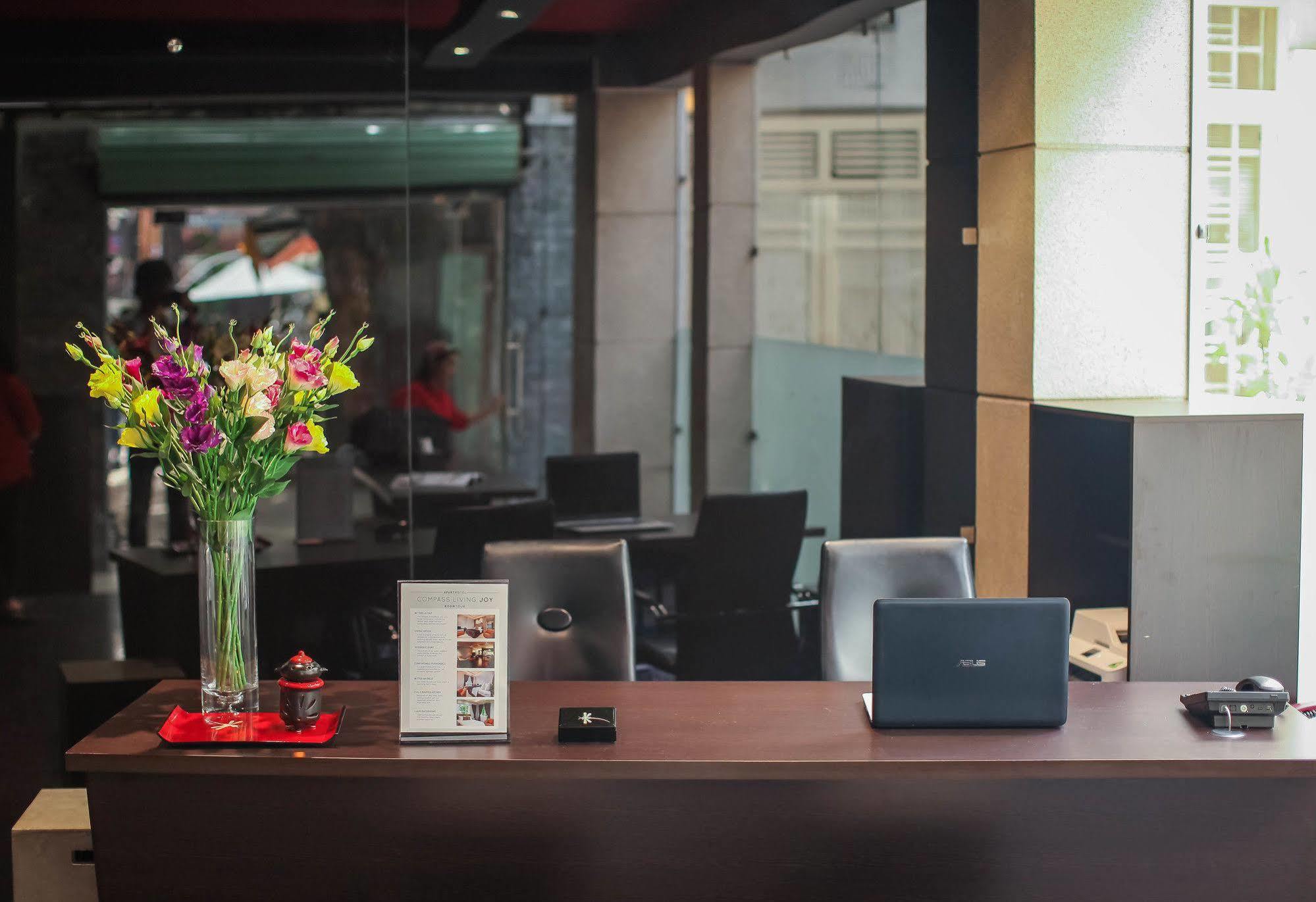 Compass Living Joy Aparthotel Ho Si Minh-város Kültér fotó